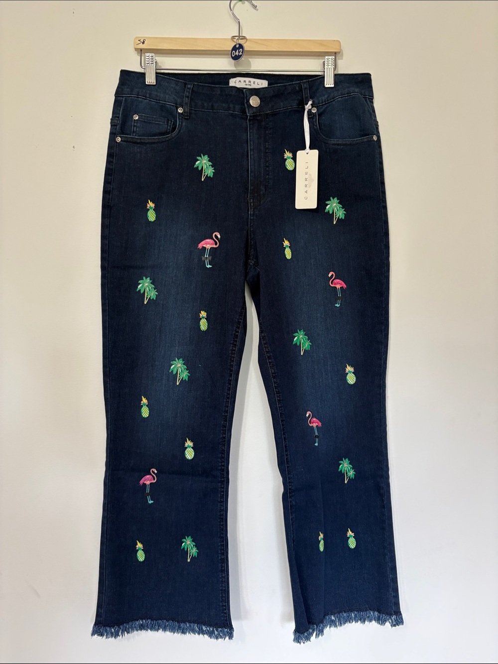 042 NWT CARRELI JEANS